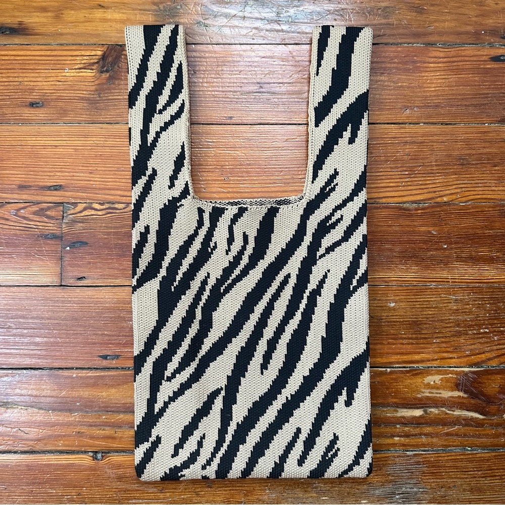 Thick animal print mini checkout tote bag